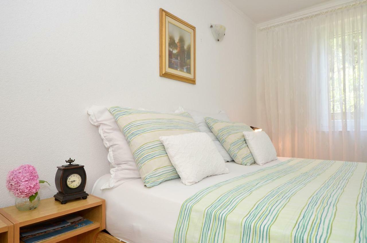 Apartment Wisteria Rogoznica  Εξωτερικό φωτογραφία