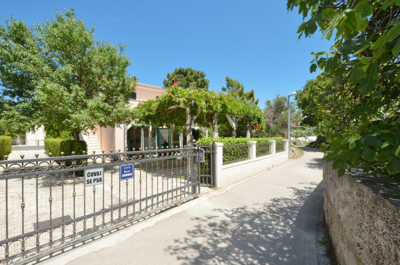 Apartment Wisteria Rogoznica  Εξωτερικό φωτογραφία